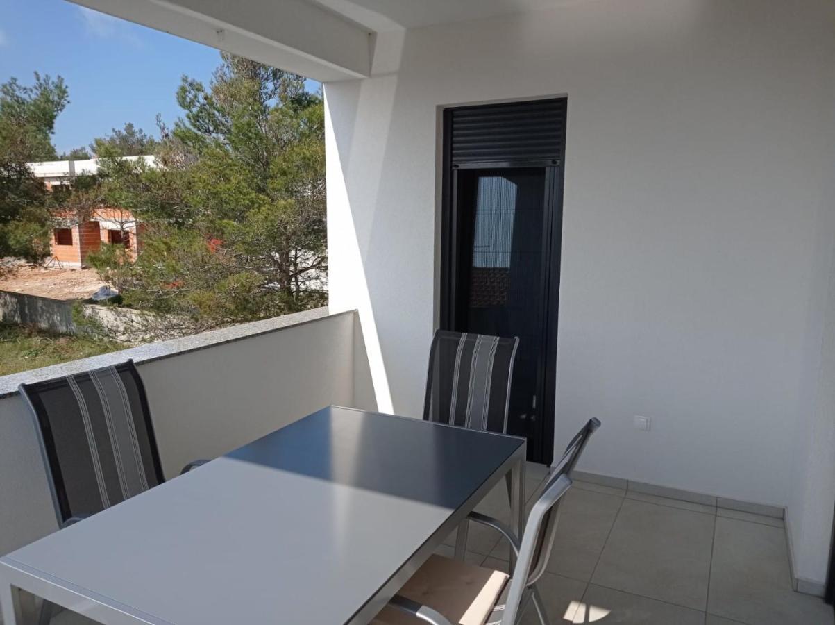 Apartman Franc S Vir Exterior foto